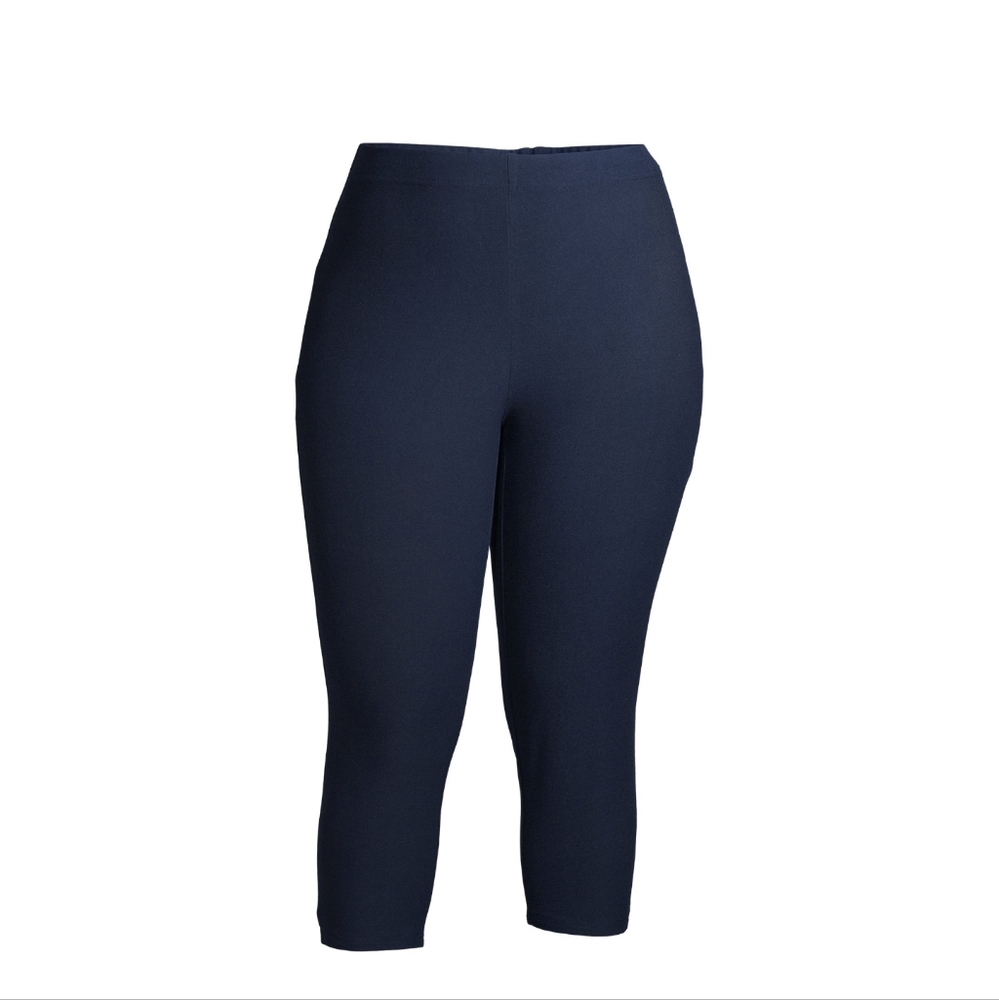 Terra & Sky Plus size 5X(32W-34W) Super Soft NWOT Capri Navy Blue Leggings Pant